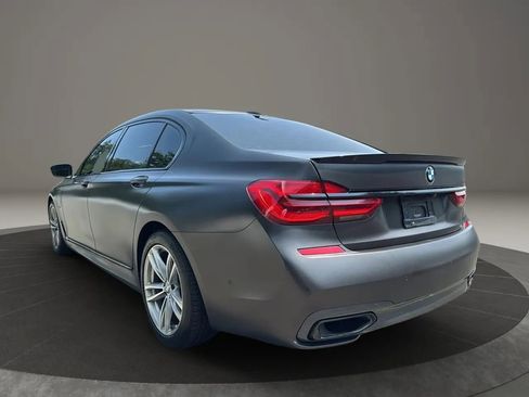 Used 2018 BMW 740e xDrive w/ Luxury Rear Seating Package image 7