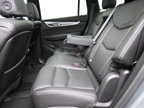 Used 2023 Cadillac XT6 Luxury FWD image 17