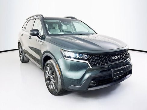 Certified 2023 Kia Sorento X-Line EX AWD/4WD image 3