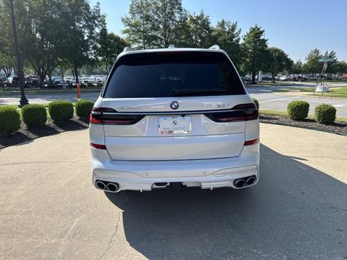 Certified 2025 BMW ALPINA XB7 AWD/4WD image 4