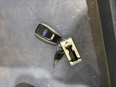 Used 2019 Subaru Crosstrek Hybrid AWD/4WD image 11