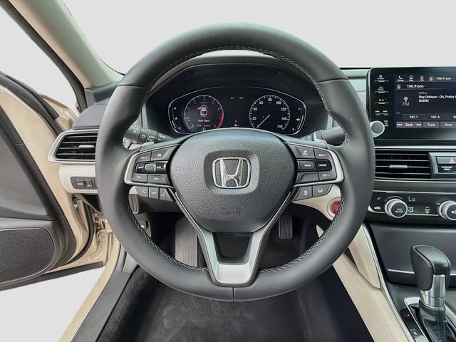 Used 2018 Honda Accord Touring image 38