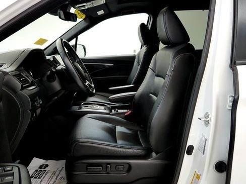 Used 2023 Honda Passport EX-L image 25
