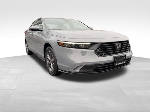 New 2026 Honda Accord EX-L image 2