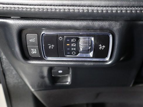 Used 2022 Lincoln Nautilus Reserve image 36