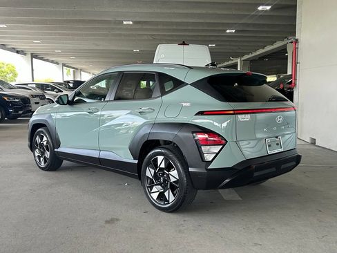 Used 2024 Hyundai Kona SEL FWD image 7