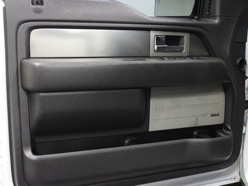 Used 2014 Ford F150 Raptor w/ Equipment Group 801A Luxury image 11