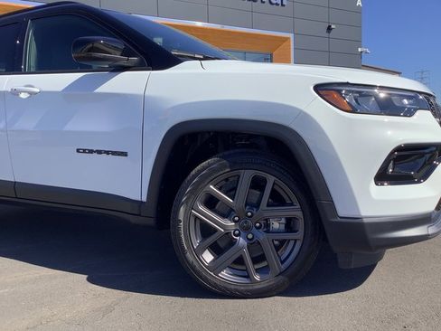 New 2026 Jeep Compass Limited image 3