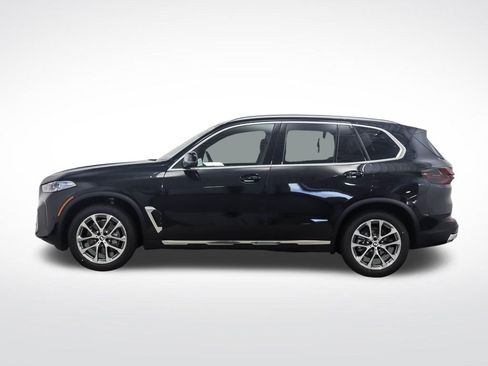 Used 2026 BMW X5 xDrive40i AWD/4WD image 3