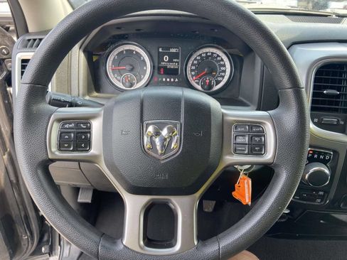 Used 2024 RAM 1500 Classic SLT AWD/4WD image 27
