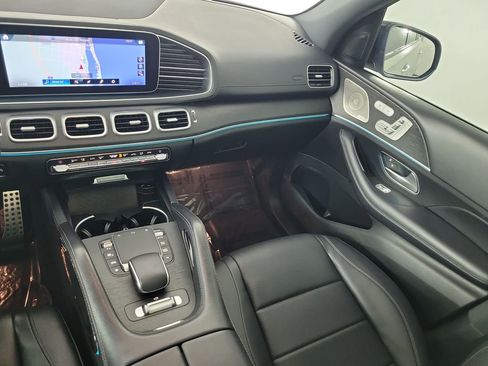 Used 2023 Mercedes-Benz GLS 450 4MATIC image 29