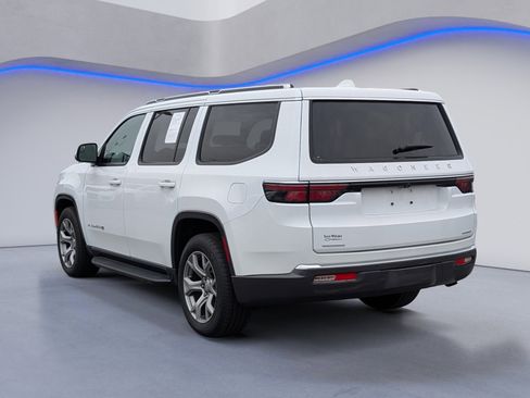 Used 2022 Jeep Wagoneer Series II image 6