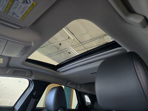 New 2025 MAZDA CX-30 AWD 2.5 S w/ Preferred Package image 13