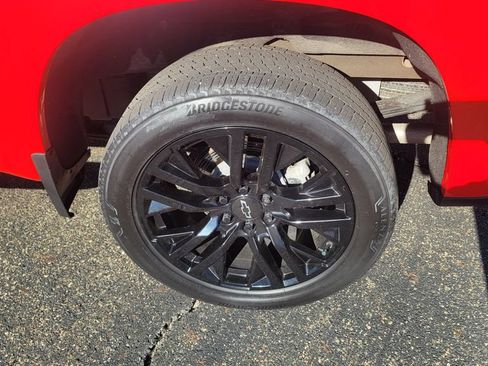 Used 2023 Chevrolet Silverado 1500 RST w/ Rally Edition AWD/4WD image 8