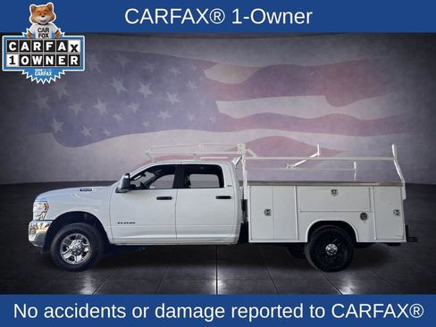 Used 2024 RAM 3500 SLT AWD/4WD image 2