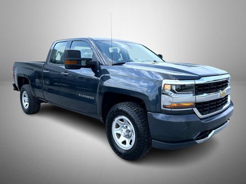 Certified 2017 Chevrolet Silverado 1500 W/T AWD/4WD image 3