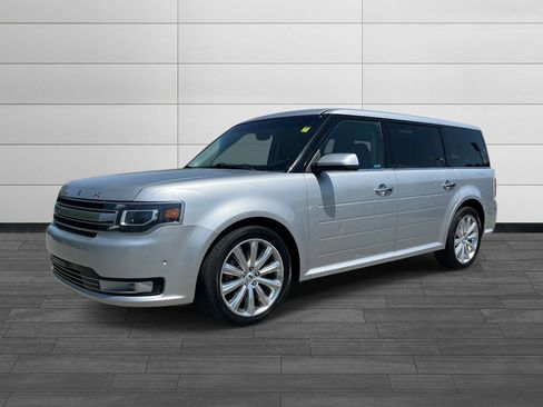 Used 2018 Ford Flex Limited w/ Equipment Group 303A AWD/4WD image 7