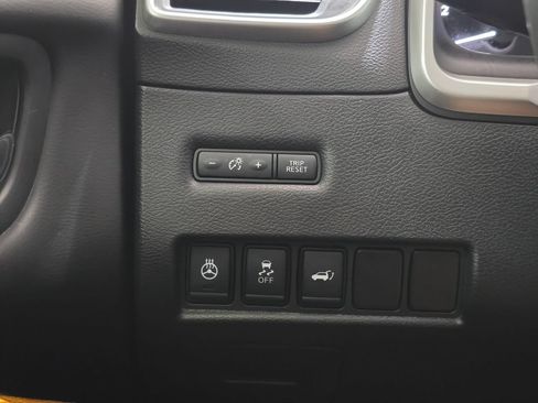 Used 2017 Nissan Murano Platinum w/ Platinum Technology Package AWD/4WD image 21