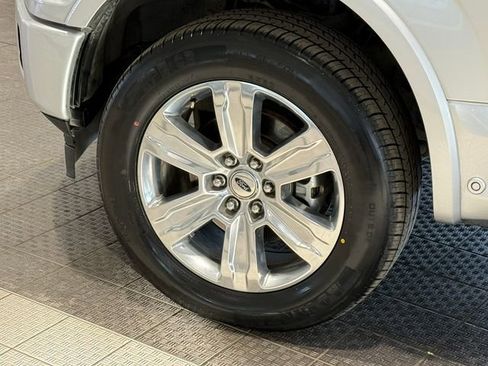 Used 2019 Ford F150 Platinum w/ Equipment Group 701A Luxury image 8