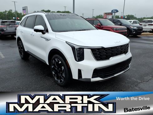 Used 2024 Kia Sorento SX FWD image 1