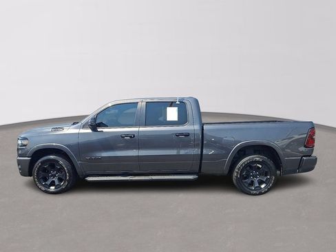 Used 2025 RAM 1500 Big Horn AWD/4WD image 7