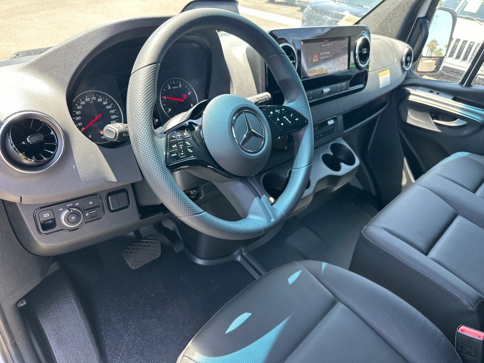 New 2026 Mercedes-Benz Sprinter 2500 image 15