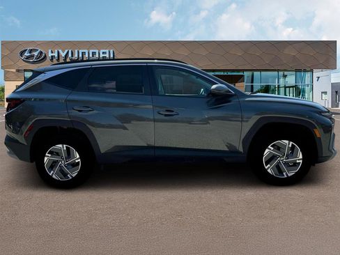 New 2025 Hyundai Tucson Blue image 9