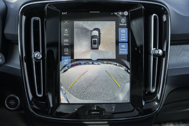 New 2026 Volvo XC40 B5 Ultra w/ Protection Package Premier AWD/4WD image 46