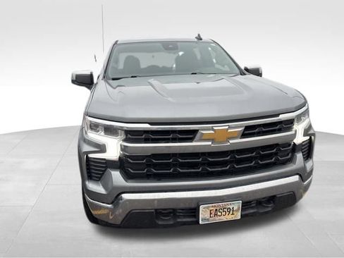 Used 2023 Chevrolet Silverado 1500 LT image 3