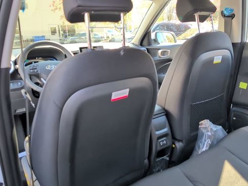 New 2026 Hyundai Venue SEL image 23