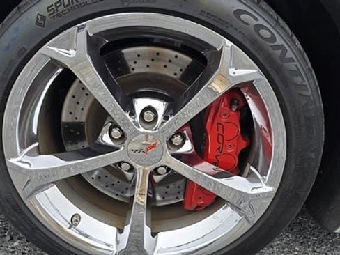 Used 2012 Chevrolet Corvette Grand Sport w/ 3LT Preferred Equipment Group image 20