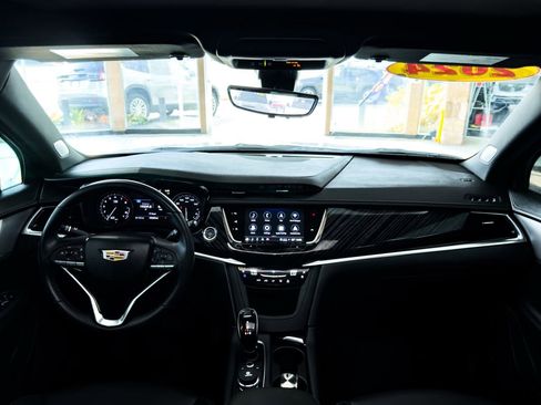 Used 2024 Cadillac XT6 Premium Luxury w/ Technology Package image 38