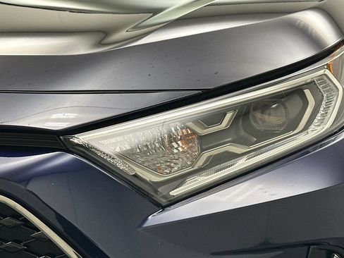 Certified 2021 Toyota RAV4 XSE w/ Weather Package AWD/4WD image 22