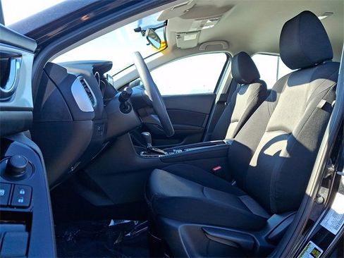 Used 2017 MAZDA MAZDA3 Sport image 13