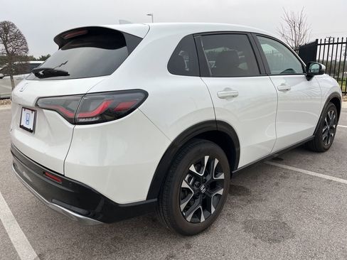 Certified 2026 Honda HR-V EX-L image 5