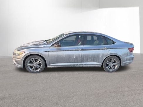 Used 2020 Volkswagen Jetta R-Line w/ R-Line Cold Weather Package image 2