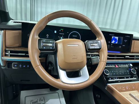 Used 2025 Hyundai Santa Fe Limited image 13