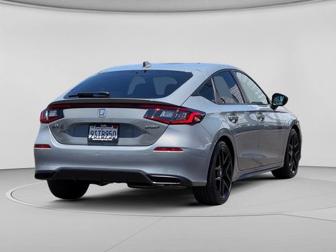 Used 2025 Honda Civic Sport image 32