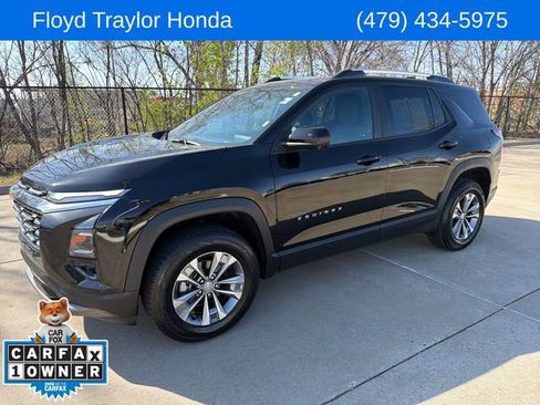 Used 2025 Chevrolet Equinox LT w/ Convenience Package II image 1