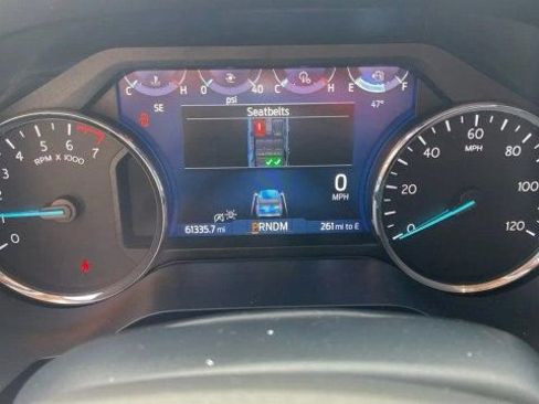 Used 2024 Ford Expedition Max XLT image 16