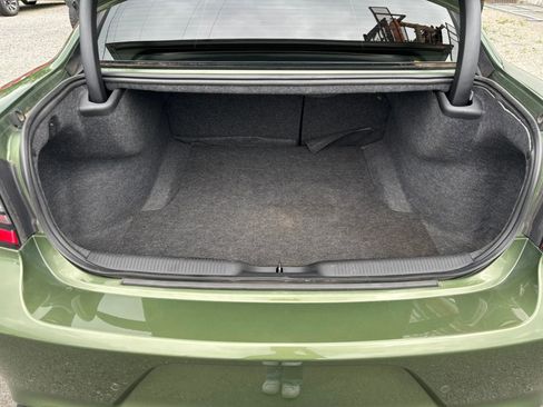 Used 2021 Dodge Charger Scat Pack w/ Dynamics Package RWD image 16