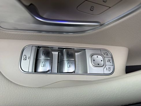 Used 2026 Mercedes-Benz GLE 350 4MATIC image 29