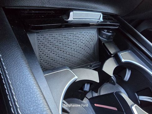 Used 2020 Mercedes-Benz GLE 350 4MATIC image 35