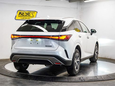 Used 2025 Lexus RX 350 FWD w/ Accessory Package (K3) image 4