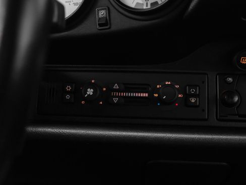 Used 1997 Porsche 911 Carrera 4S AWD/4WD image 47