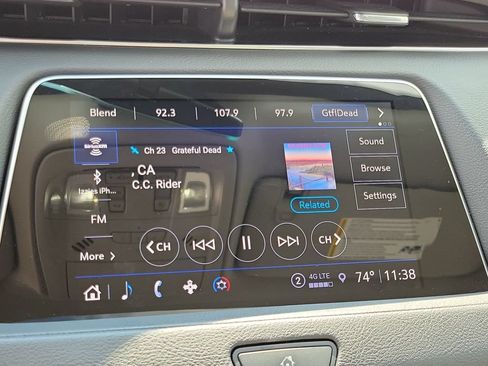 Certified 2022 Cadillac XT4 Luxury w/ Cold Weather Package FWD image 27