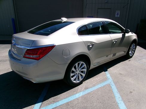 Used 2015 Buick LaCrosse Leather FWD image 5