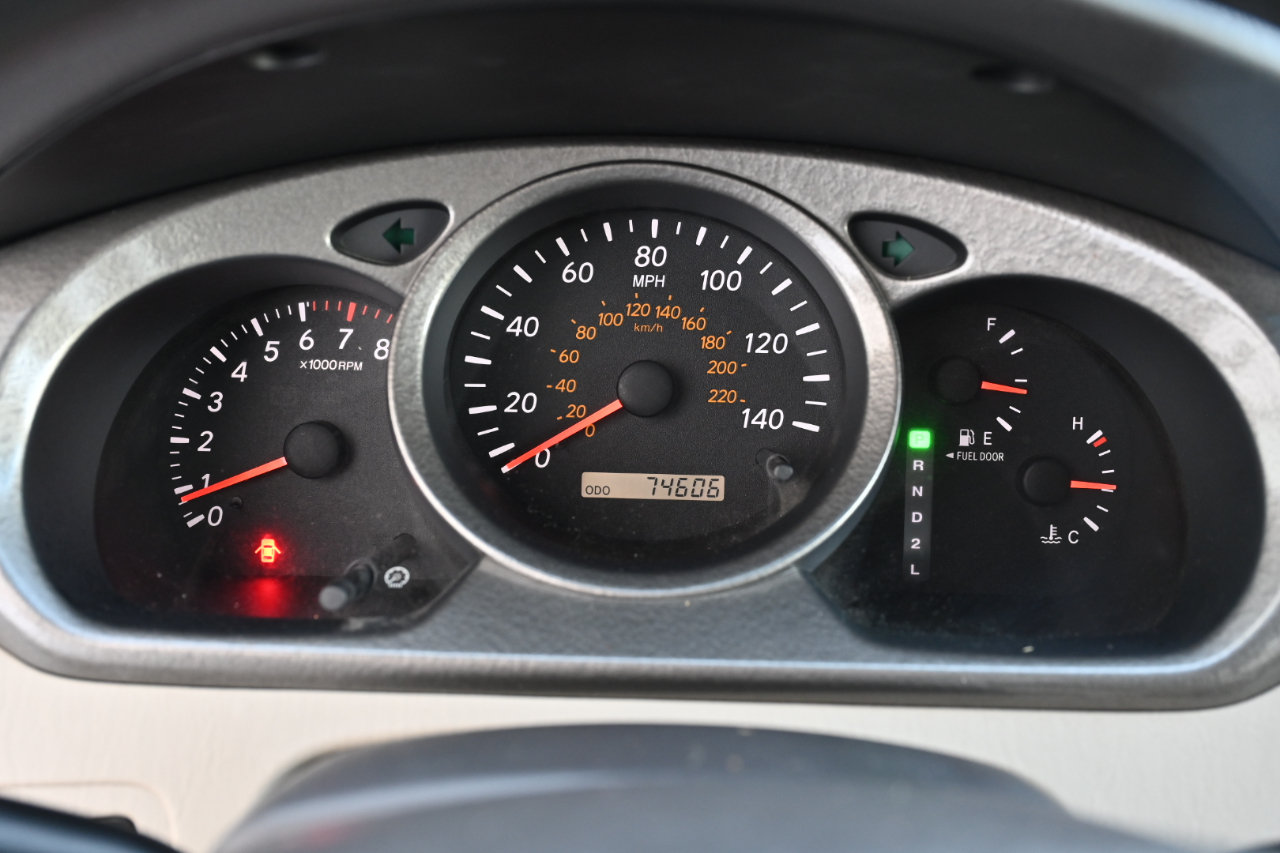 Used 2002 Toyota Highlander 2WD V6 image 23