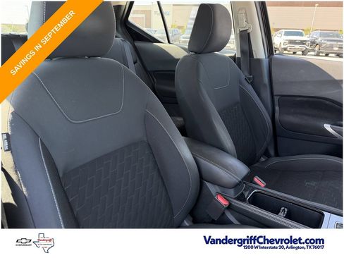 Used 2021 Nissan Kicks SV FWD image 23