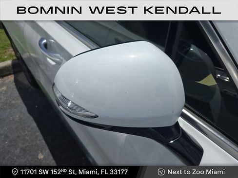 Used 2021 Hyundai Santa Fe Calligraphy image 10